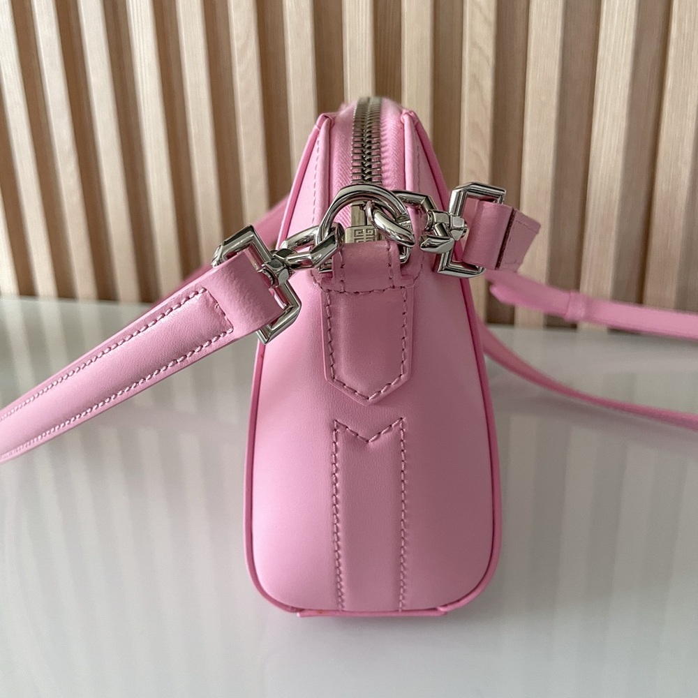 Givenchy Pink XS Antigona Shoulder & Crossbody Bag - Picture 2 of 10
